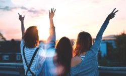 친구한테 맞는 꿈