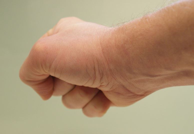 아빠가 괴롭히는 꿈