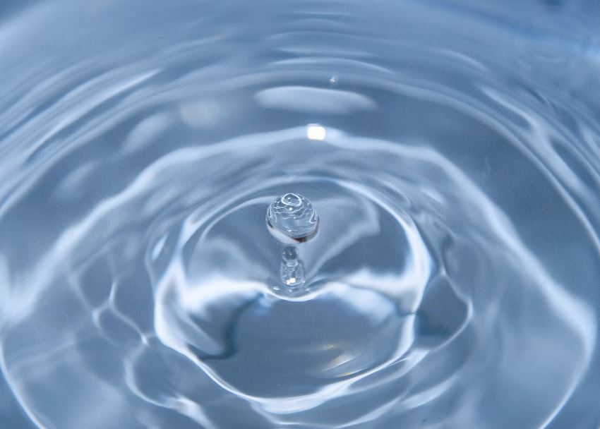 집에 물이 새는 꿈