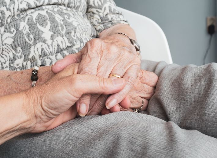 돌아가신 엄마를 죽이는 꿈