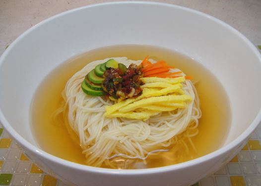 국수 받는 꿈