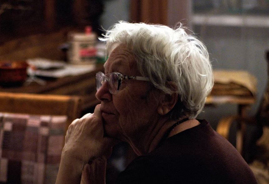 돌아가신 어머니가 또 돌아가시는 꿈