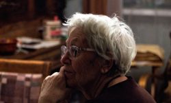 돌아가신 어머니와 식사하는 꿈