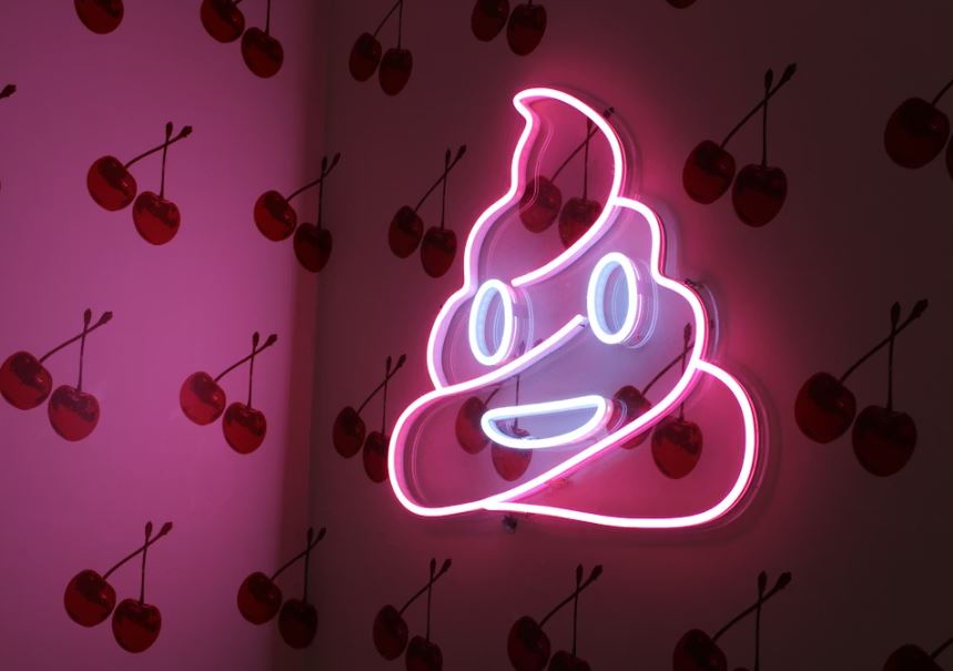 옷에 똥을 싼 꿈