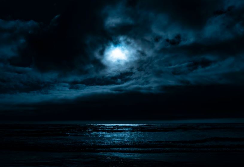 죽은 사람에게 옷을 주는 꿈