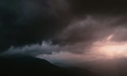 죽은 사람과 같이 가는 꿈