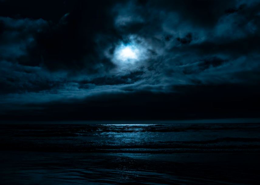 죽은 사람과 손잡는 꿈