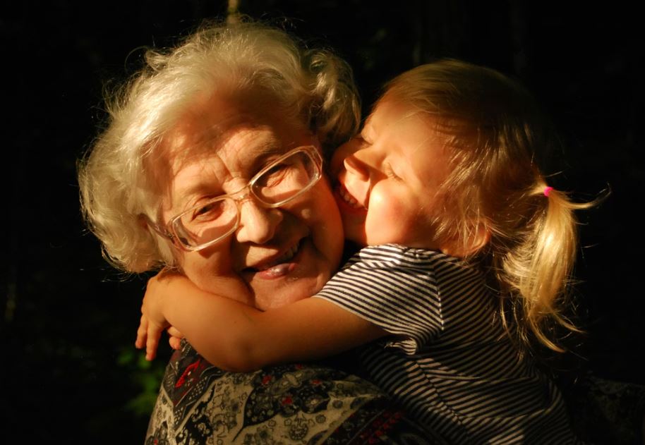 죽은 외할머니가 돌아가시는 꿈