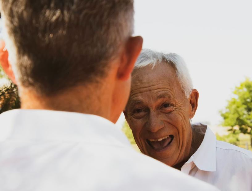 죽은 아버지가 돈을 주는 꿈