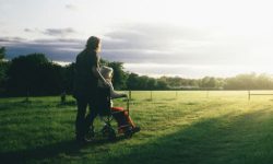 죽은 어머니가 다시 살아나는 꿈