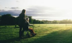 죽은 어머니와 식사하는 꿈